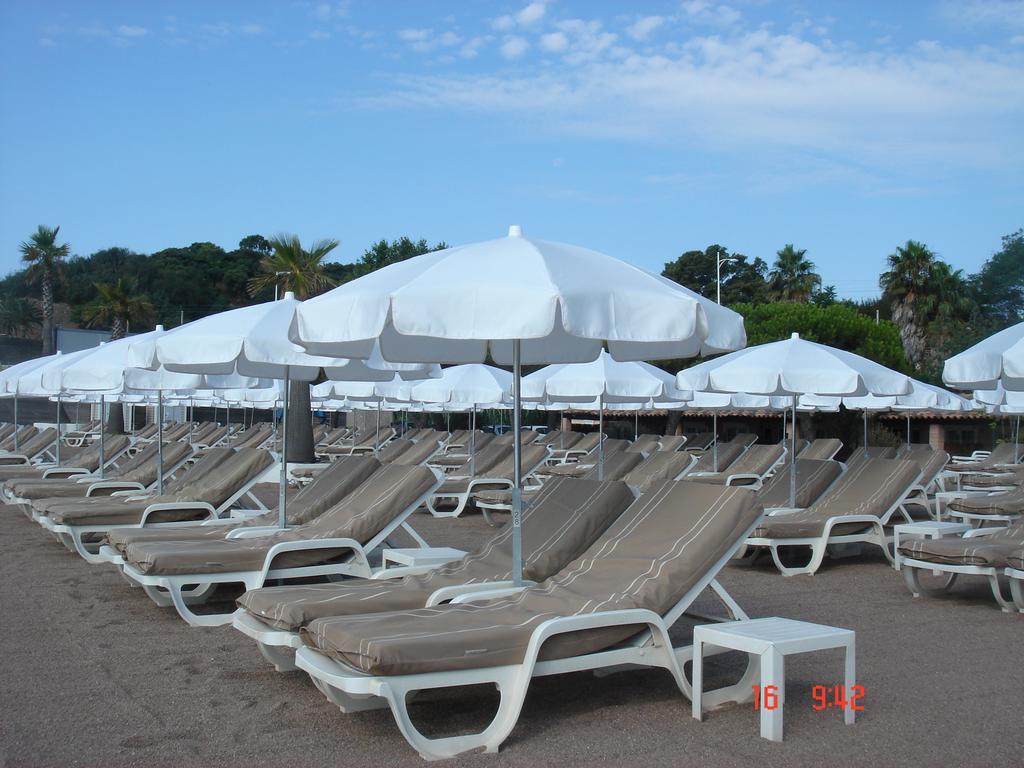 Agay Beach Hotel Saint-Raphaël Kültér fotó
